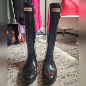 Hunter Black Tall Rain Boots